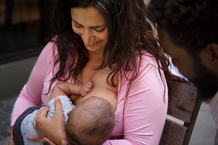 Breastfeeding Tips for New Moms